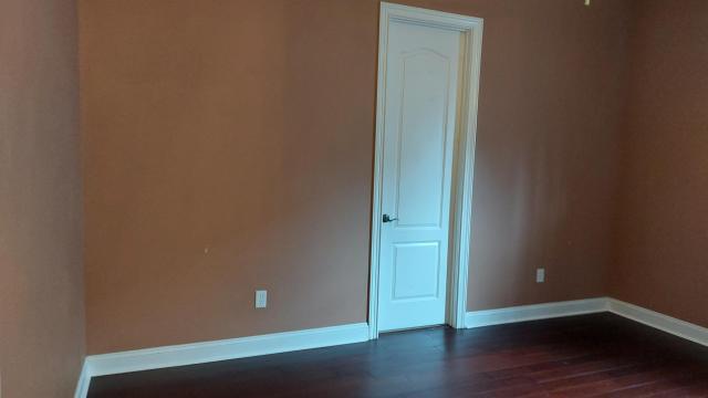 Building Photo - 5 bedroom in Jacksonville FL 32256