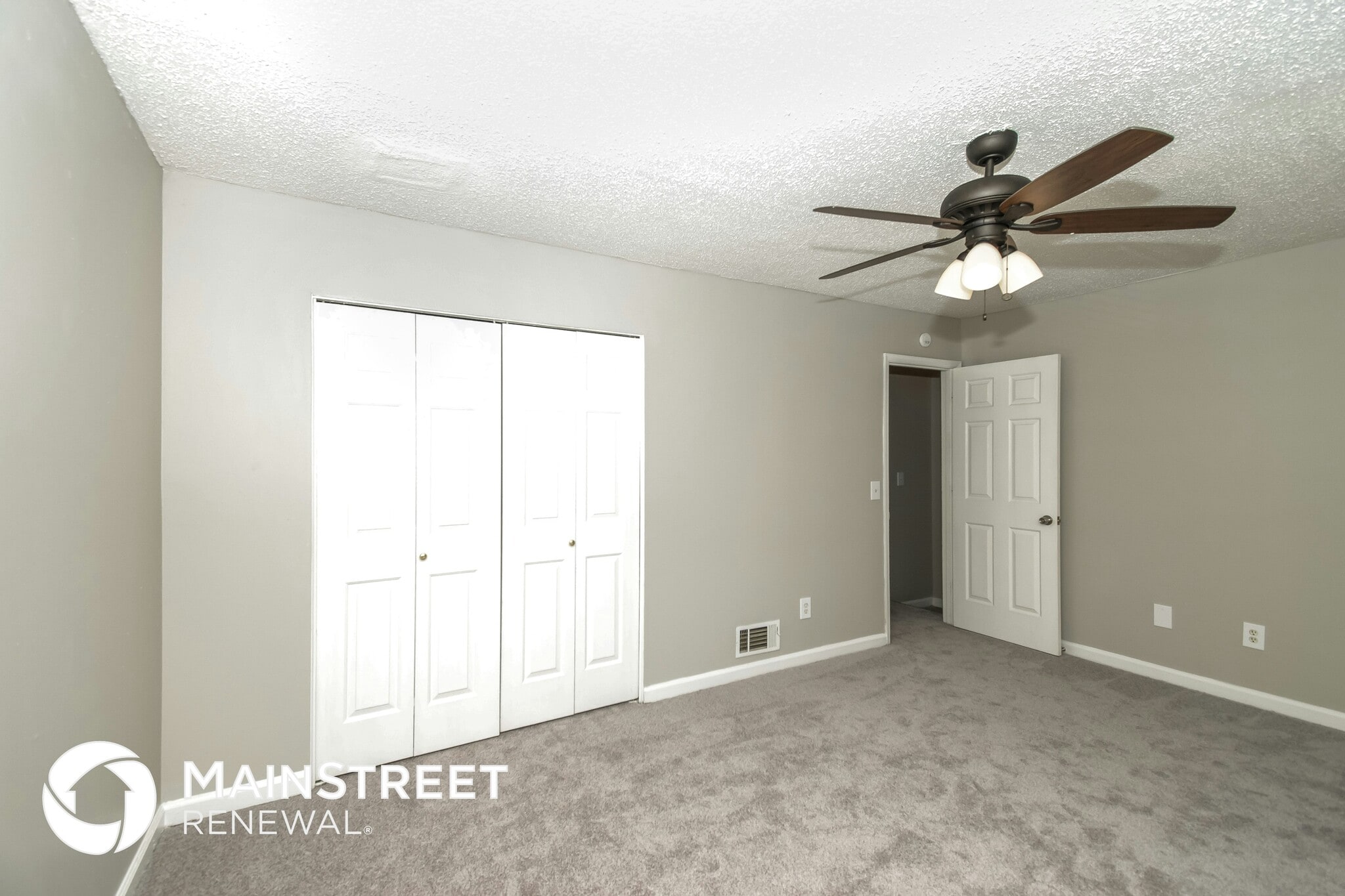 Building Photo - 304 Flagstone Way