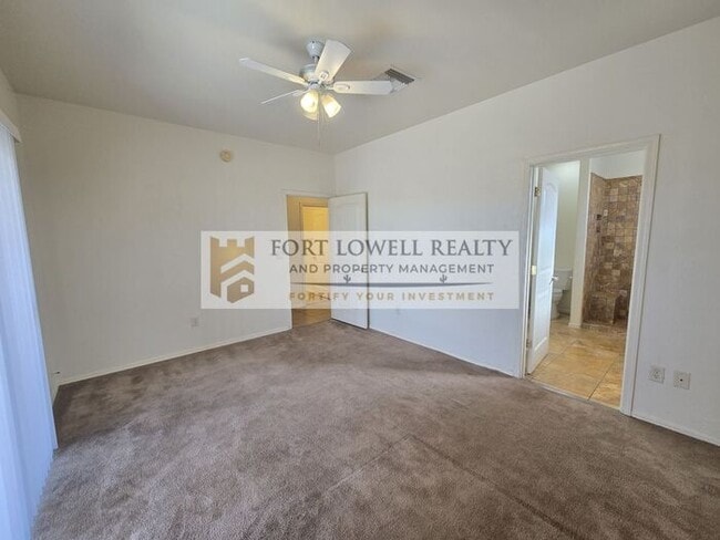 Building Photo - Spacious 3-Bed / 2-Bath Home in Central Tu...