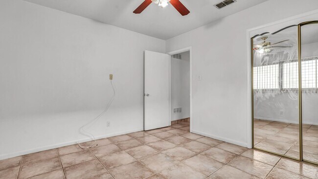 Building Photo - Charming 3-Bedroom Home in the Heart of We...