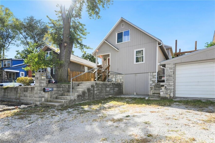 Primary Photo - 504 Blue Ridge Blvd