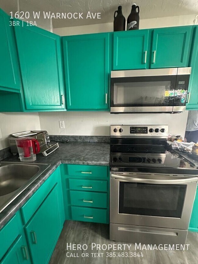 Building Photo - 1620 W Warnock Ave