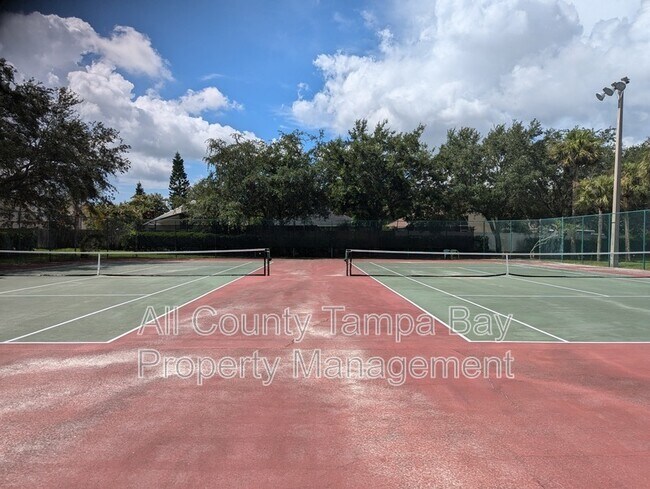 Building Photo - 9448 Charlesberg Dr