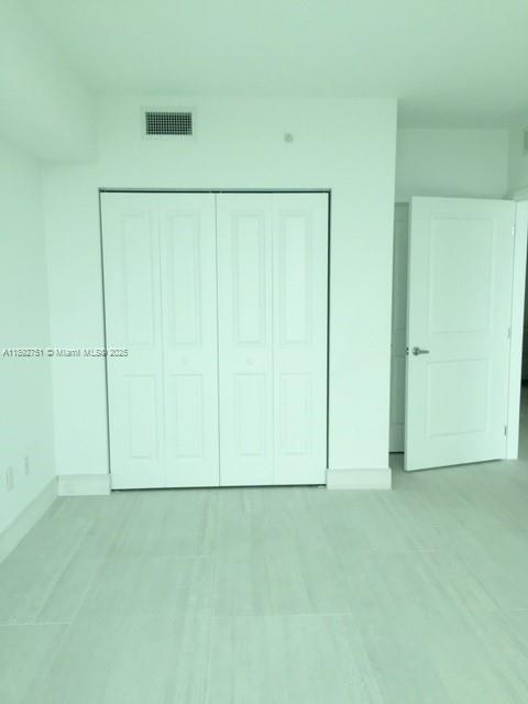 Building Photo - 400 Sunny Isles Blvd