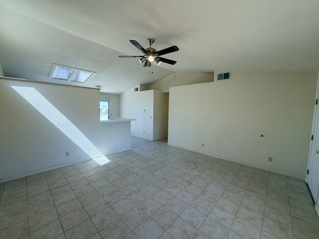 Building Photo - 1436 Pintail Cir
