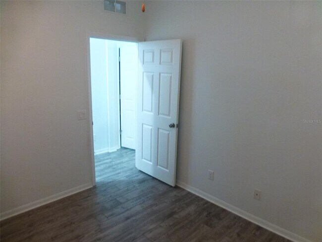 Building Photo - 12480 Streamdale Dr