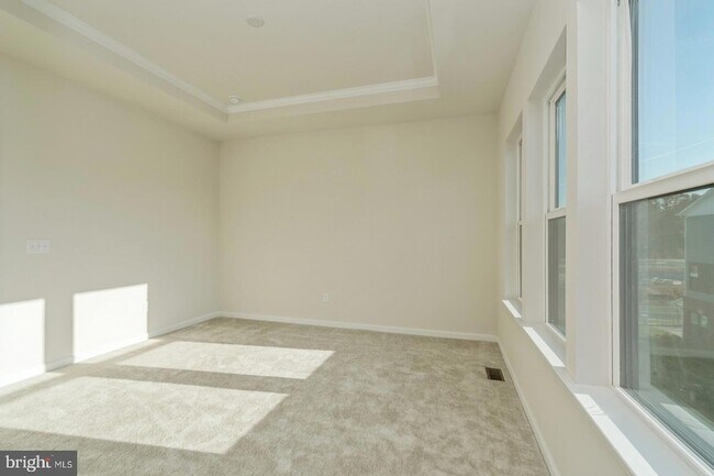 Building Photo - 103 Vaughn Dr Ext