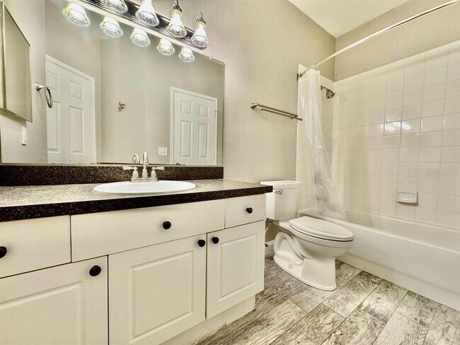 Building Photo - 2188 Chianti Pl