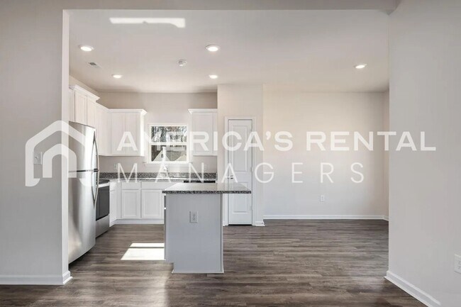 Building Photo - Coming Soon! Available to VIEW SOON!!