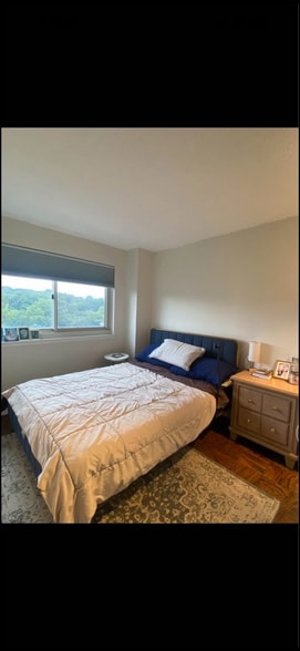 Building Photo - 1225 Martha Custis Dr