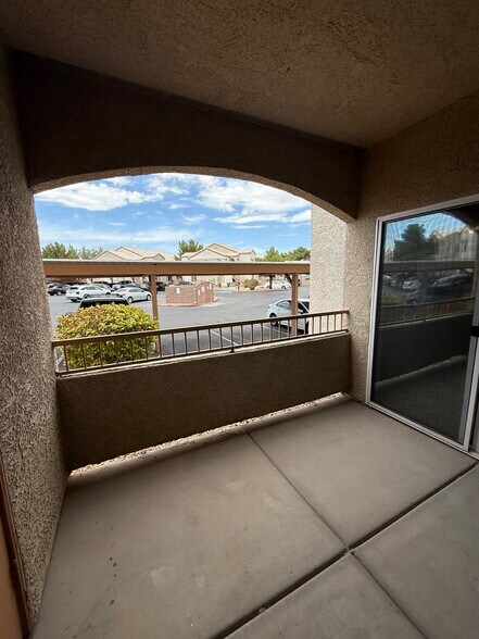 Building Photo - 4655 Gold Dust Ave