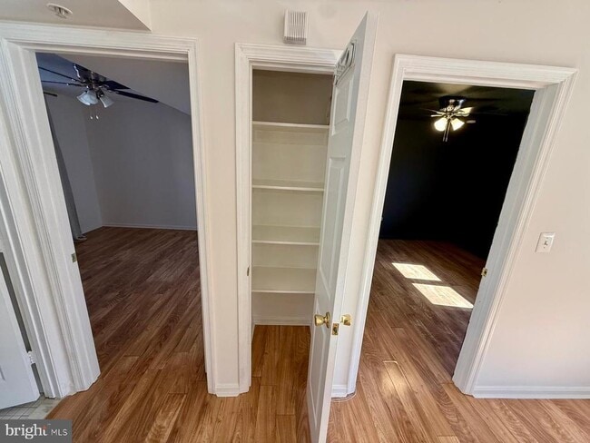 Building Photo - 345 Oakdale Pl NW