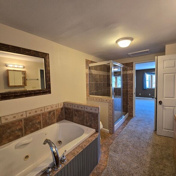 Building Photo - 712 SW 4th St