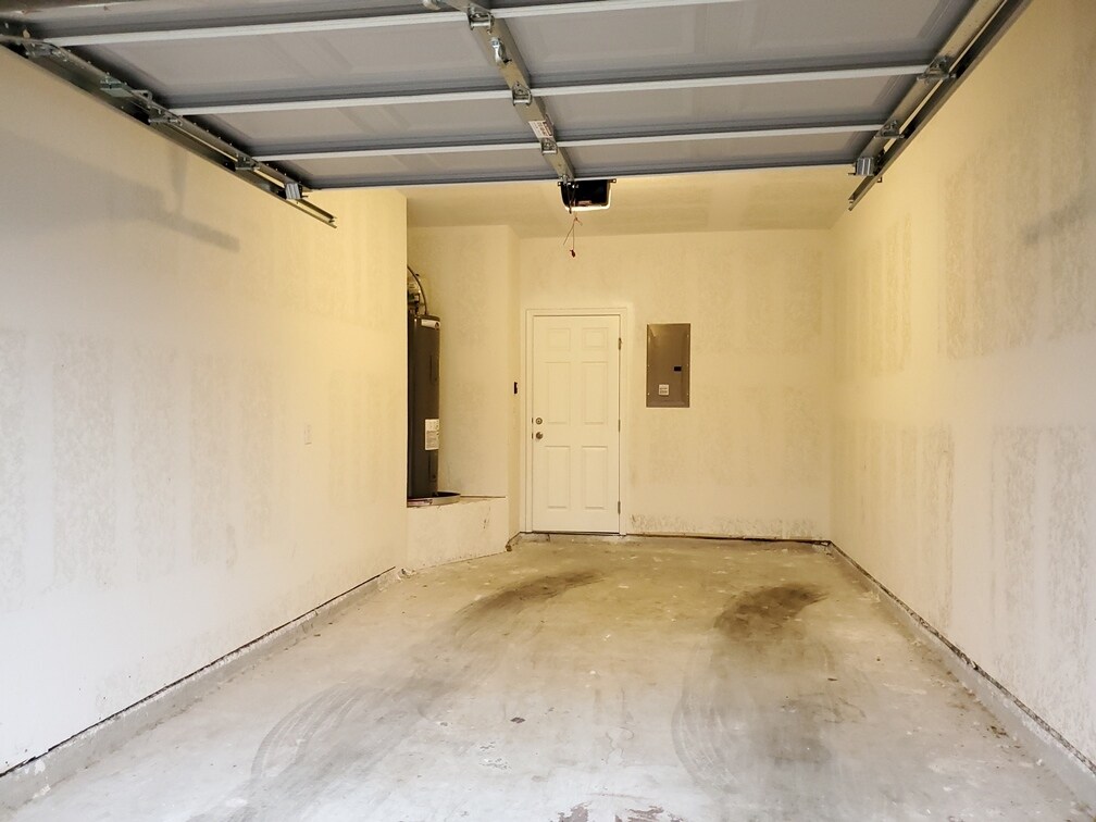 Building Photo - 8715 8th St