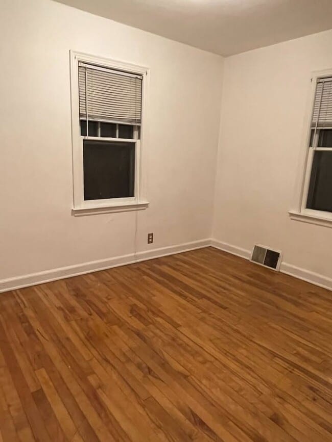 Building Photo - 229 W Marquette St