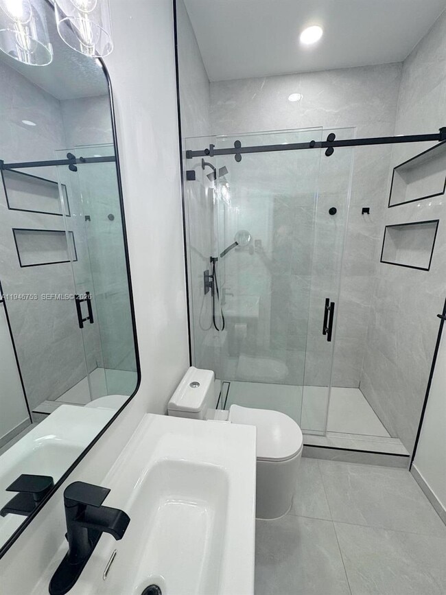 Building Photo - 11400 NW 75th Terrace