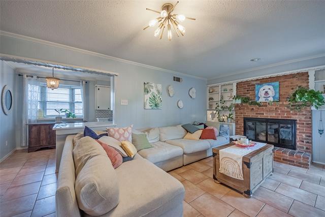 Building Photo - 5739 Banting Way