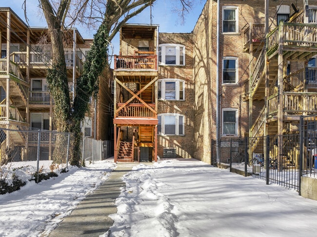 Building Photo - 5431 S Indiana Ave