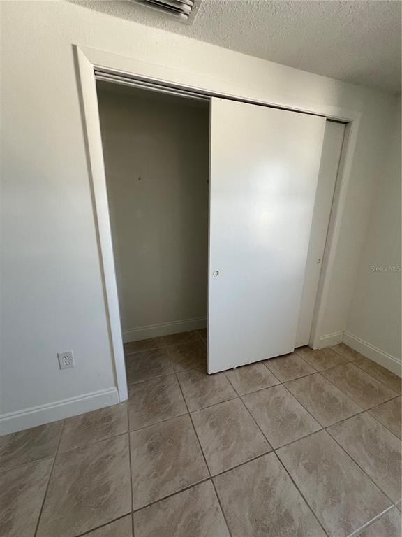 Building Photo - 449 Skylark Ln NW