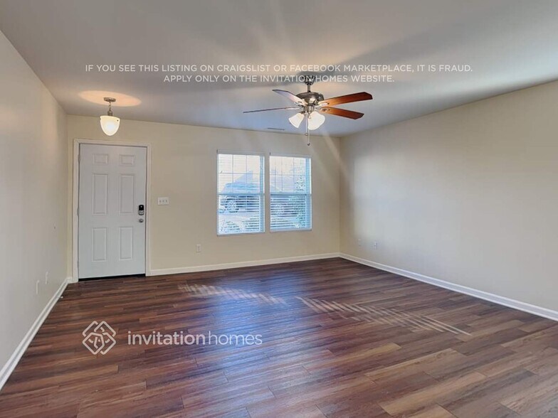 Building Photo - 233 Aershire Ct