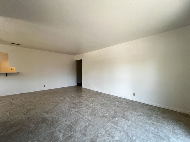 Building Photo - Charming 2 Bedroom, 2 Bathroom Home in Napa