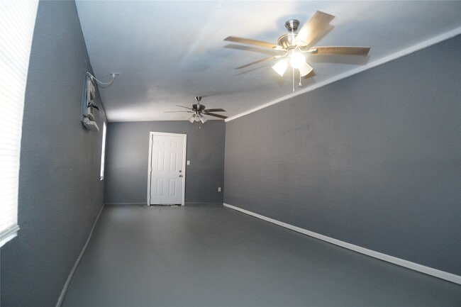 Building Photo - 6803 6th St
