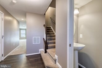 Building Photo - 7635 Telamon Wy