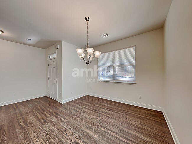 Building Photo - 5010 Franks Creek Way