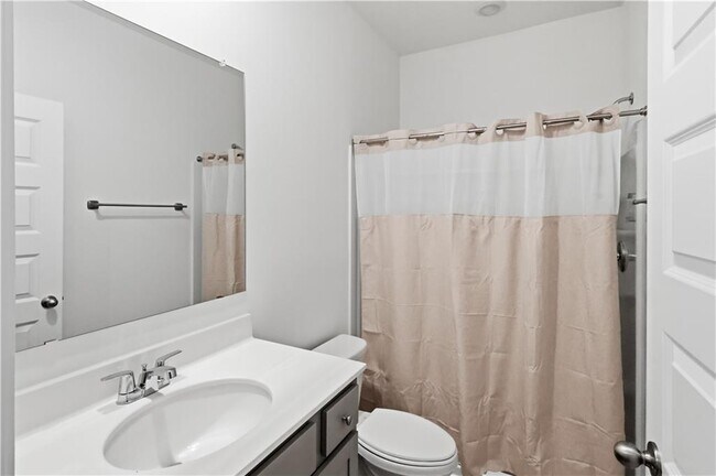 Building Photo - 1312 Lakota
