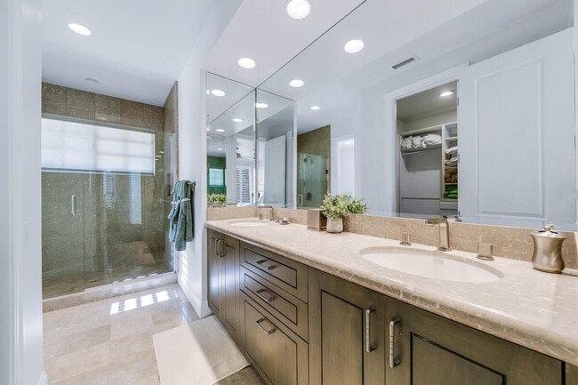 Building Photo - 54310 Riviera