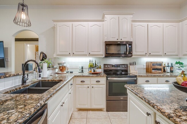 Building Photo - Beautiful 3 bed, 2 Bath Home in the Prestine Willow Park Village- Pool- Aledo ISD- 76008