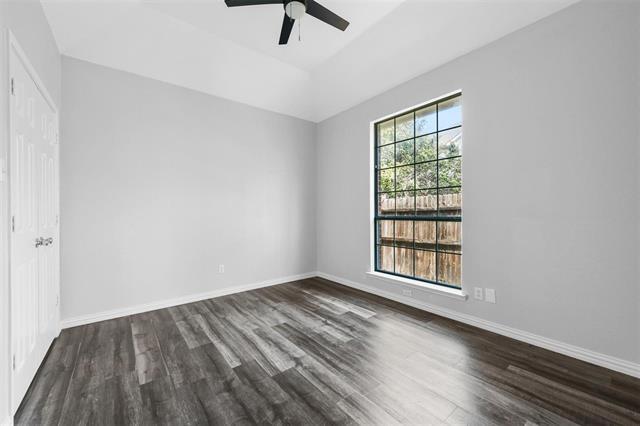 Building Photo - 5 Mesa Verde Ct