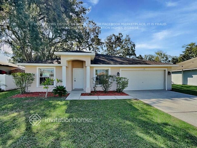 Building Photo - 441 Eagle Dr