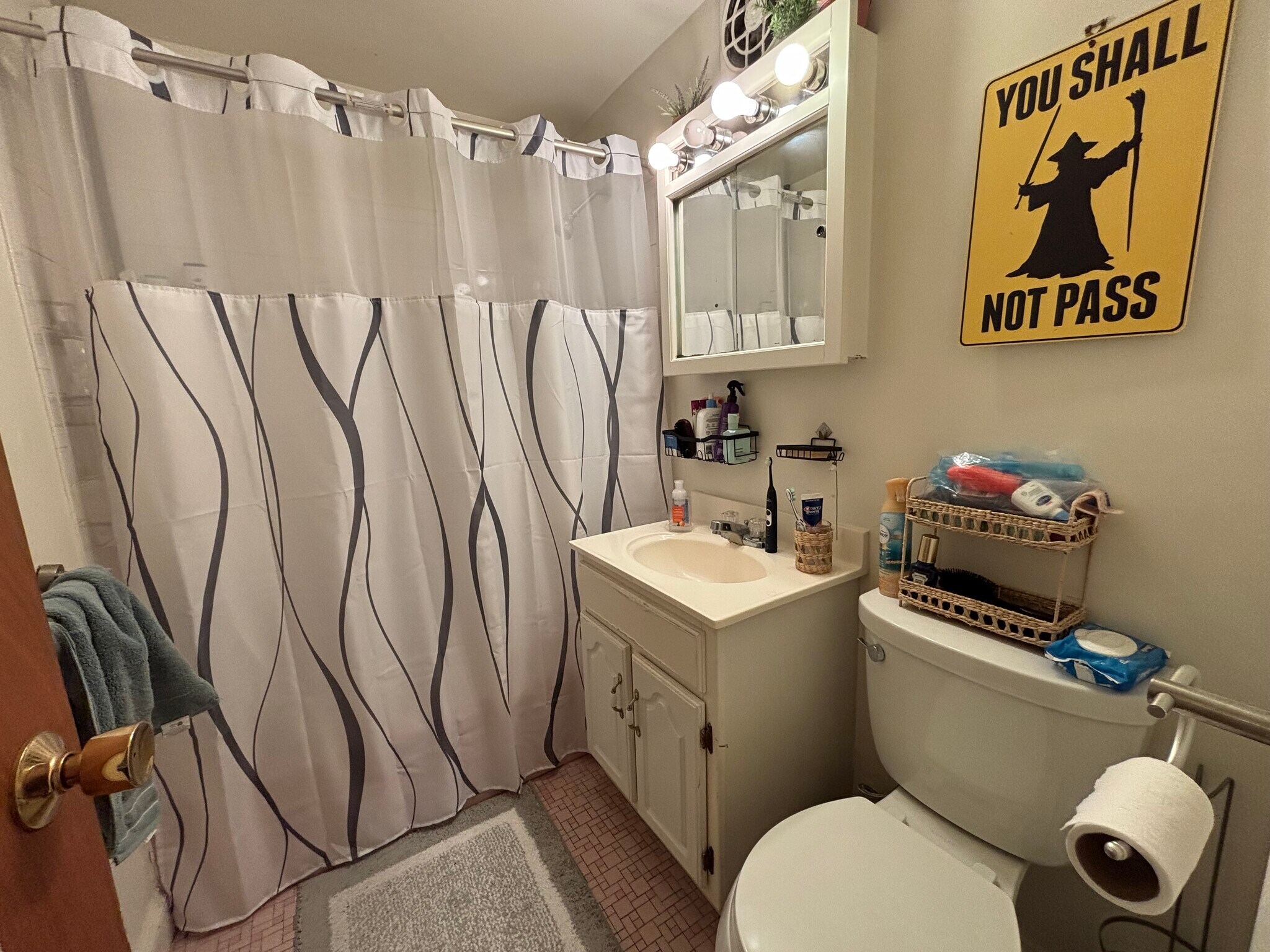 Building Photo - 199 Winthrop Rd