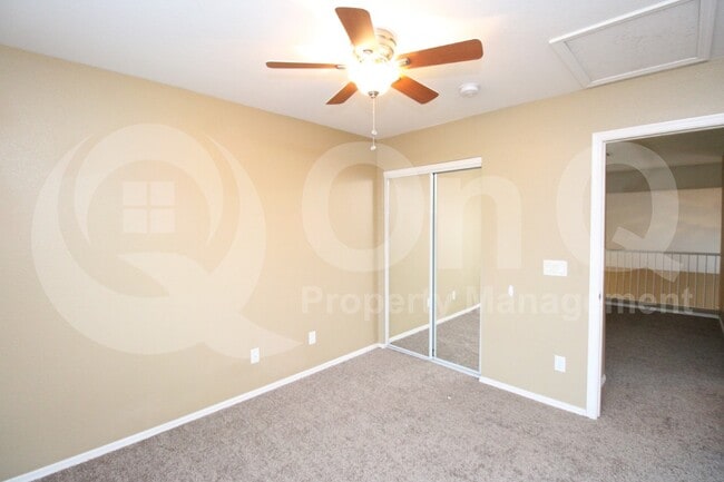 Building Photo - 5326 W Taro Ln