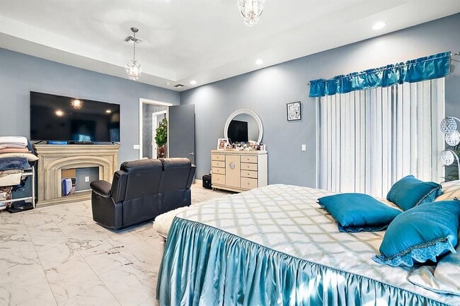 Building Photo - 4562 SE 136th Ln