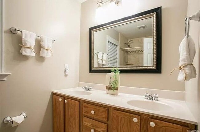 Building Photo - 1107 Sumpter St