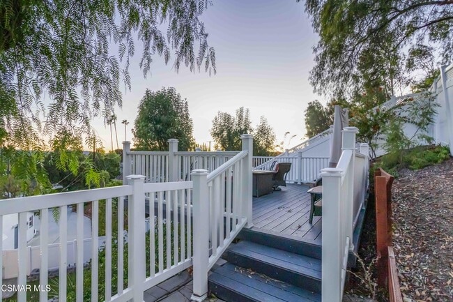 Building Photo - 23353 Balmoral Ln