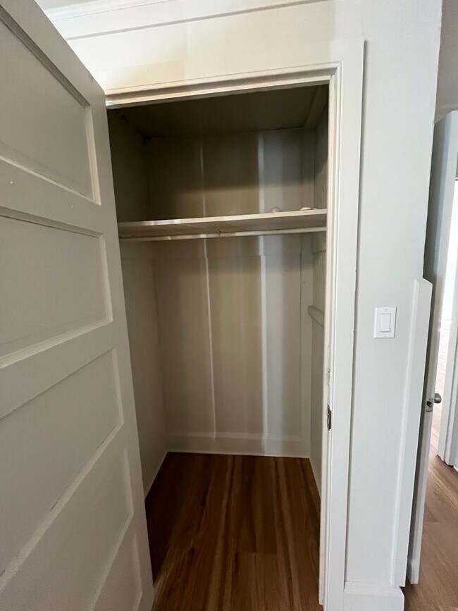 Building Photo - 3700 Brighton Rd