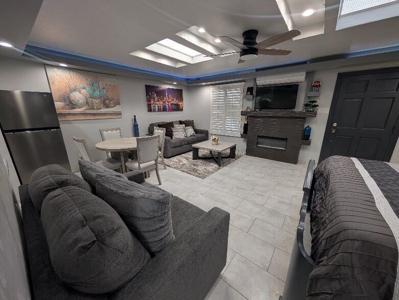 Building Photo - 3104 Red Sails Dr