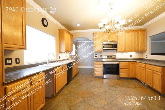 Building Photo - 7940 Creekside Dr