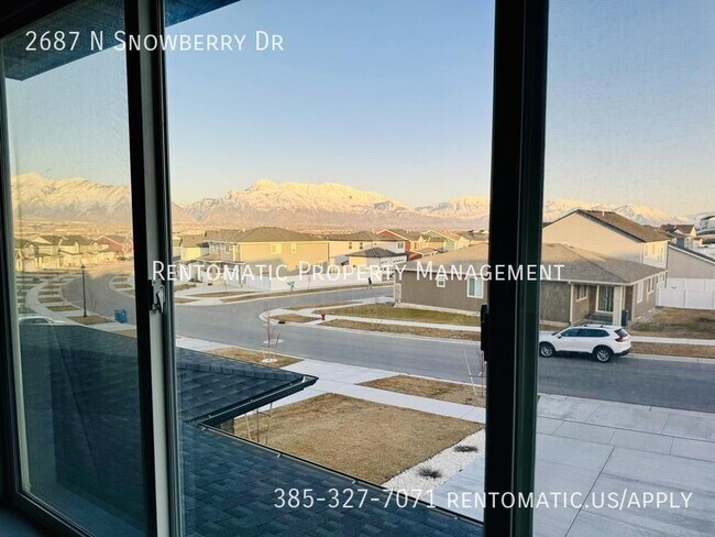 Building Photo - 2687 N Snowberry Dr