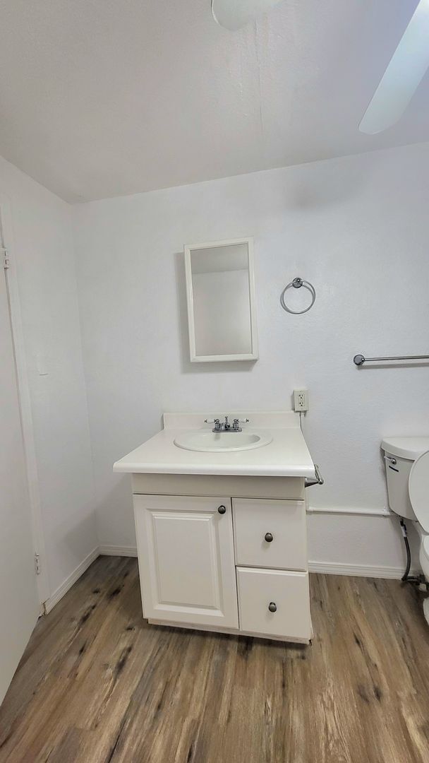 Building Photo - 521 Alaska Way