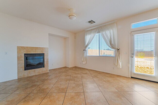 Building Photo - 5258 Andreas Canyon Ct