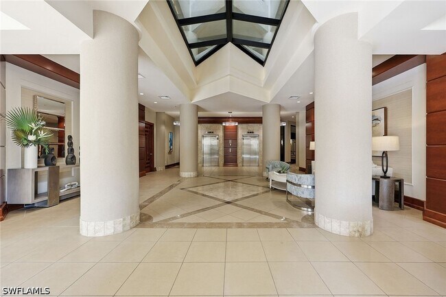 Building Photo - 4551 Gulf Shore Blvd N