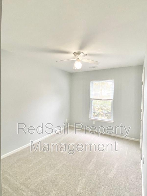 Building Photo - 773 Childress Dr