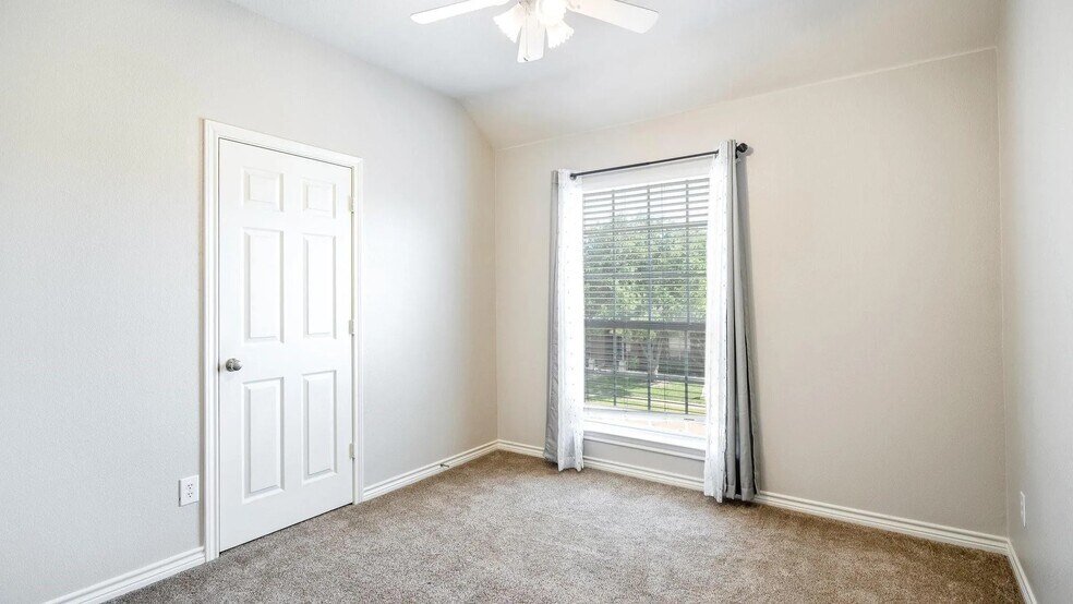 Upstairs Bedroom 3 - 4305 Orchard Gate Ln