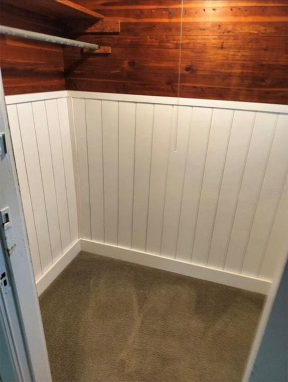 Building Photo - 2317 W Bristol Ave