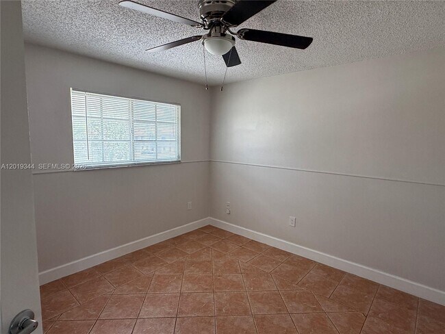 Building Photo - 13495 SW 62nd St
