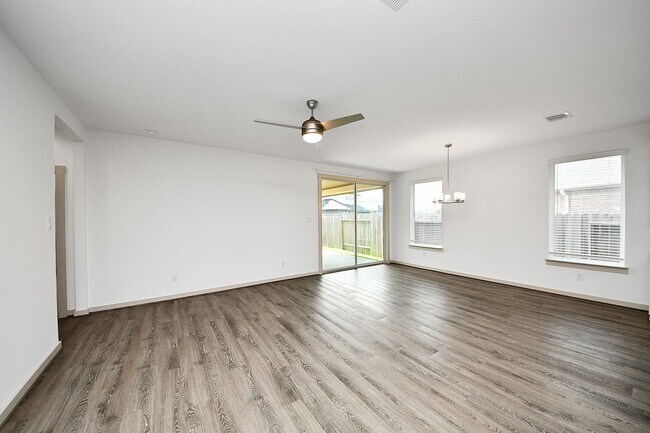 Building Photo - 3014 Jackmans Diamond